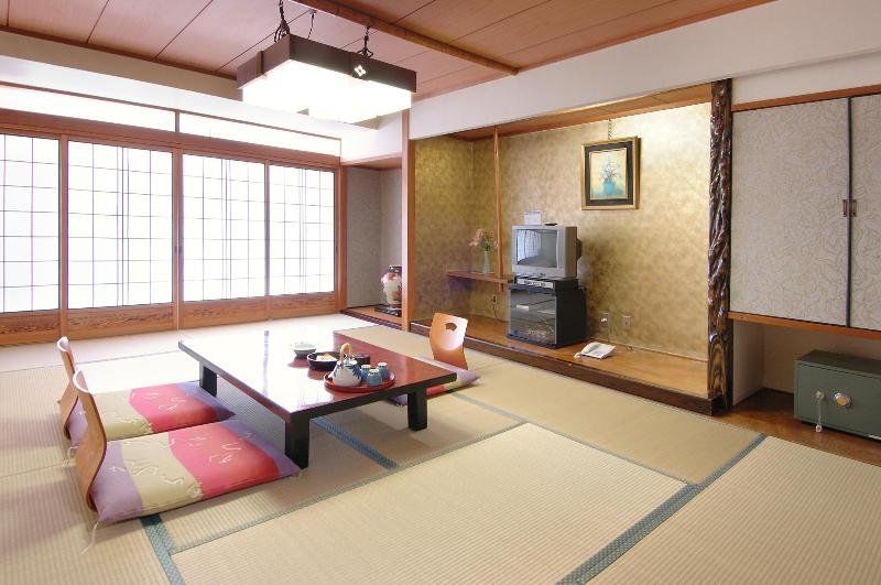 松山 葛城道后日式旅馆酒店 外观 照片